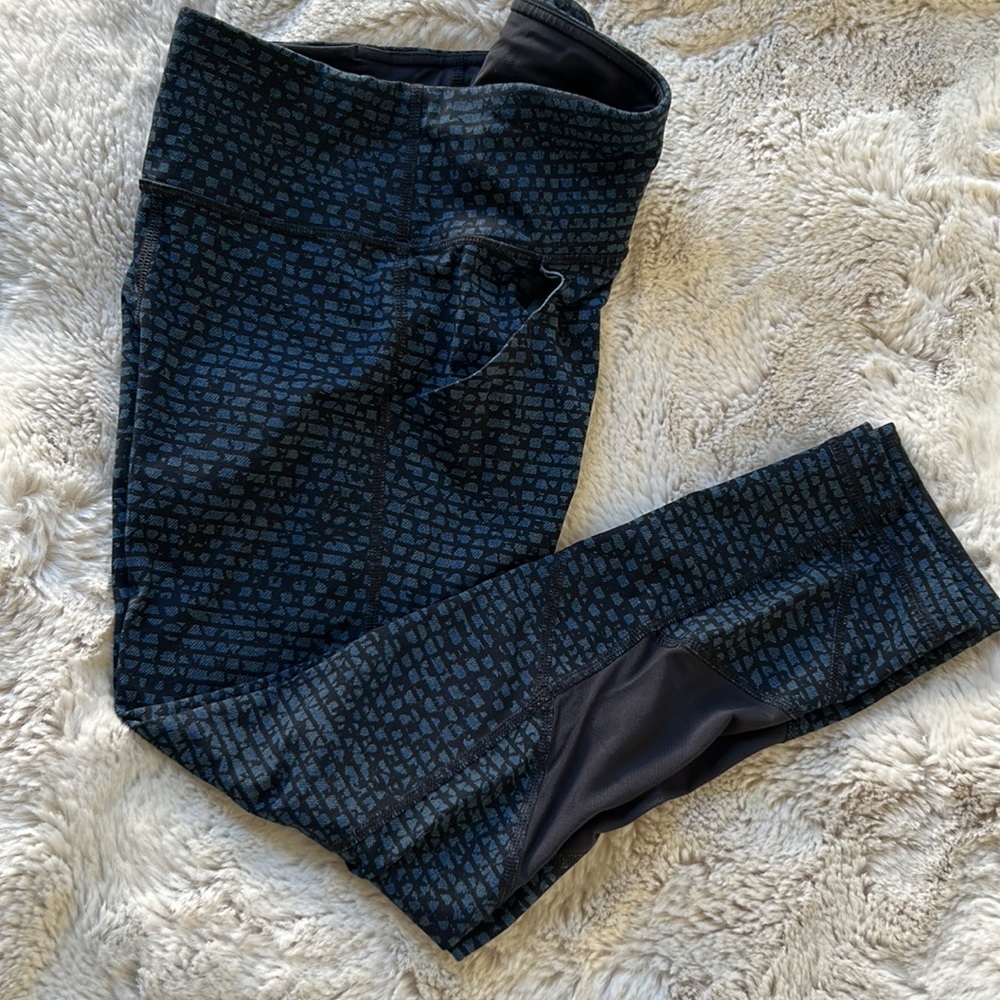 Pre-loved Lululemon ankle leggings